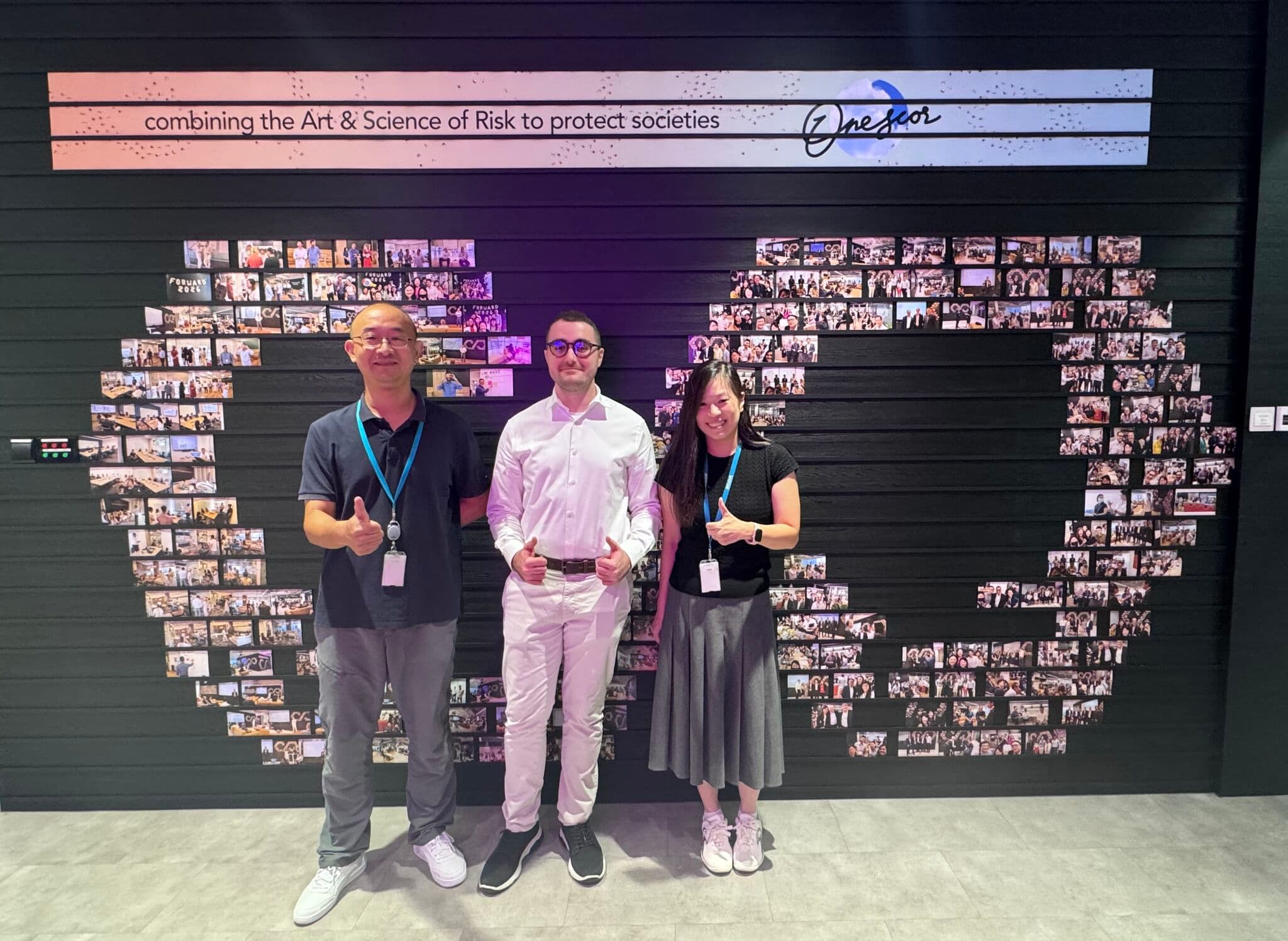 Visita al equipo de SCOR en su oficina de Singapur.